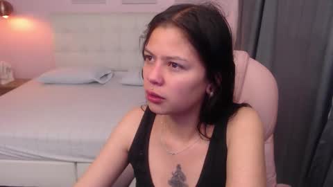 kIKI online show from September 19, 11:33 am