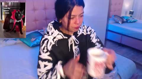 kIKI online show from September 30, 11:37 am