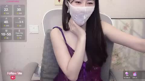 kiki_loveu online show from June 18, 1:48 pm