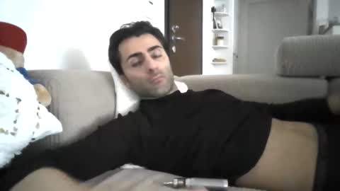 kikkus01 online show from January 19, 2:32 pm