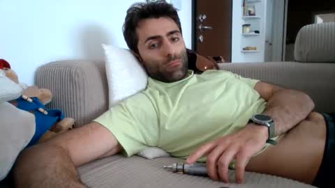 kikkus01 online show from May 12, 12:13 pm