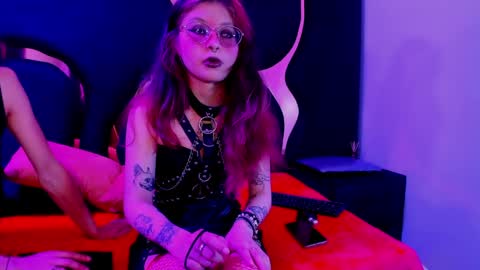 Snapshot of kikyoanddrey chatting on April 2, 4:15 pm kikyoanddrey online show from April 2, 4:15 pm