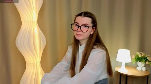 ZofiaLiya online show from November 27, 6:26 am