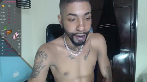 Snapshot of kilian_xx chatting on January 14, 1:06 pm Kilian xxx online show from January 14, 1:06 pm