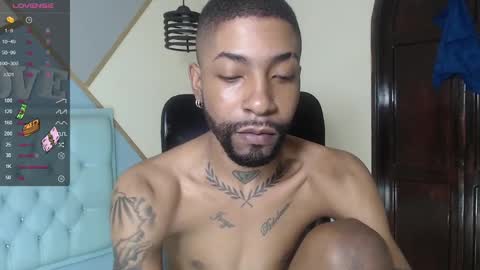 Snapshot of kilian_xx chatting on February 2, 2:24 pm Kilian xxx online show from February 2, 2:24 pm