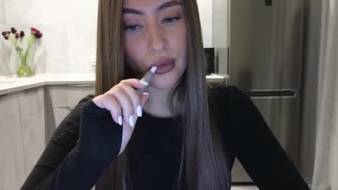 Snapshot of killer__girls chatting on February 20, 2:57 pm EvaAnna online show from February 20, 2:57 pm