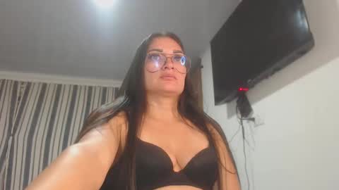 killey online show from November 10, 11:59 pm