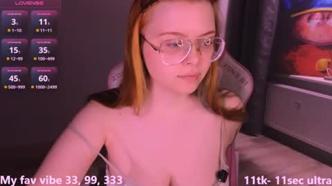 Ella online show from July 10, 7:05 pm
