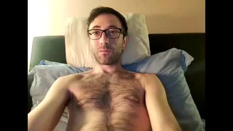 Snapshot of killua1993 chatting on March 15, 6:36 pm kingstoned online show from March 15, 6:36 pm