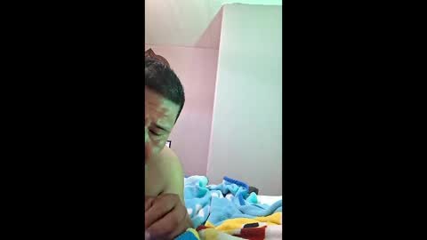 kiloflores124 online show from December 23, 6:22 am