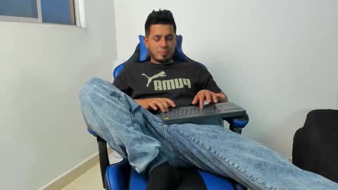 Kiltrohot online show from January 31, 11:25 pm