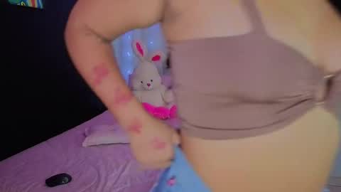 kim_20coliie online show from March 24, 8:25 pm