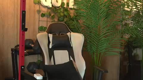 Kim online show from May 7, 12:54 pm