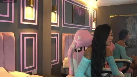 Kim online show from May 8, 1:05 pm