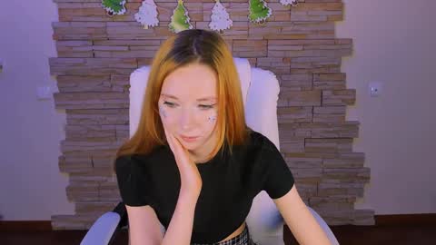 kim_boyd online show from December 12, 11:29 am