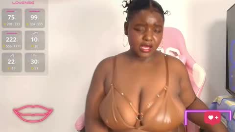 Kim  Follow me please online show from November 11, 8:09 pm