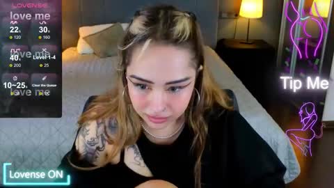 Kim online show from November 4, 10:14 am