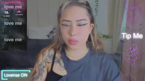 Kim online show from November 5, 10:04 am