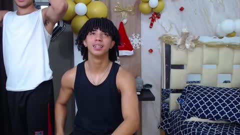 Snapshot of kim_curly_ chatting on November 25, 2:50 pm KIM online show from November 25, 2:50 pm