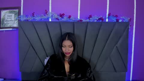 kim  online show from December 29, 10:03 pm