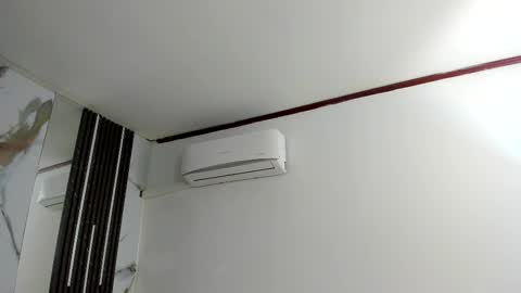 K I M online show from October 21, 12:39 pm