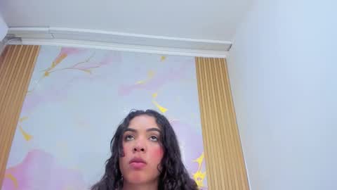 K I M online show from October 28, 7:49 pm