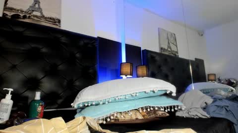 Kim Marquez online show from March 1, 7:16 pm