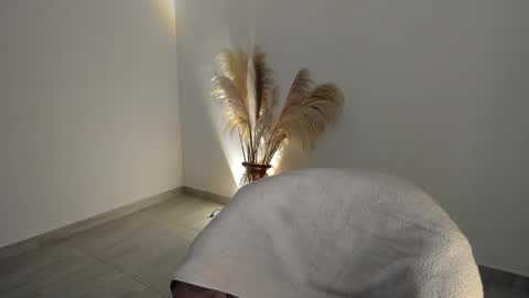 Snapshot of kim_murphy chatting on October 28, 1:14 pm Kim Murphy online show from October 28, 1:14 pm