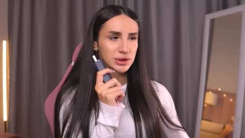 Kim Oberlin online show from November 4, 11:09 am