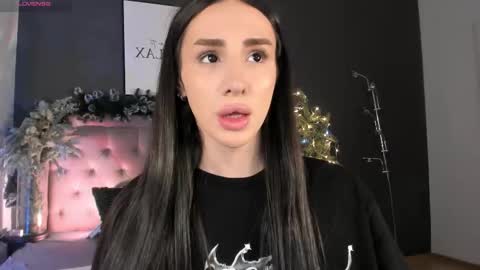 Kim Oberlin online show from December 21, 6:53 am