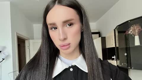 Kim Oberlin online show from February 21, 3:57 pm