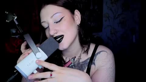 Hi Im Kimberly but u can call me Kim. Turn on ur sound i love to talk and moan online show from May 12, 3:58 am
