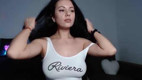 Kim online show from December 3, 5:59 am