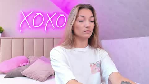 Snapshot of kimberlly_smith chatting on October 8, 1:03 am kimberlly_smith online show from October 8, 1:03 am