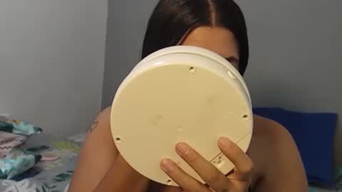 kimberly0319 online show from April 3, 11:47 pm