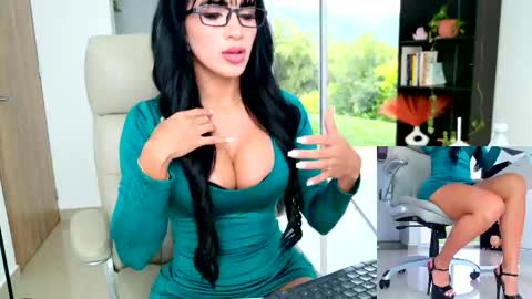 Snapshot of kimberly_hot2 chatting on March 27, 7:24 pm Melissa online show from March 27, 7:24 pm