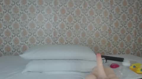 Kimberly online show from February 12, 2:35 am