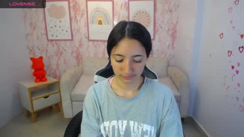 Snapshot of kimberly_thomson_t chatting on October 23, 3:44 pm kimberly online show from October 23, 3:44 pm