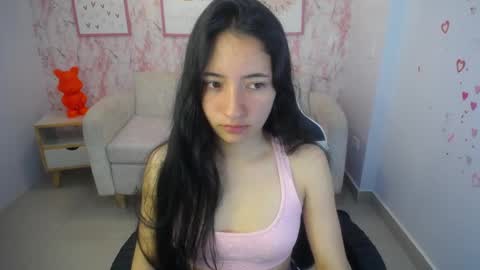 Snapshot of kimberly_thomson_t chatting on November 5, 10:37 am kimberly online show from November 5, 10:37 am