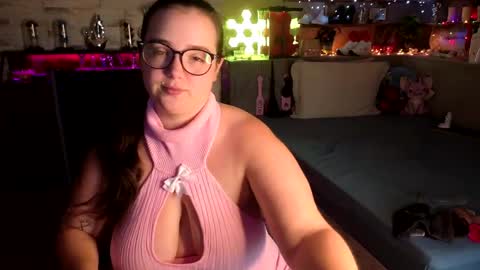 kimberlycaprice online show from May 18, 8:09 am