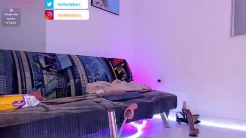 Snapshot of kimberlykors_ chatting on February 6, 10:40 am Kimberly online show from February 6, 10:40 am