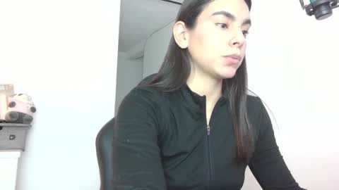 CAMI online show from March 17, 1:54 am