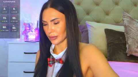 KIm online show from May 20, 4:35 pm