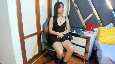 Kimy online show from February 3, 2:44 pm