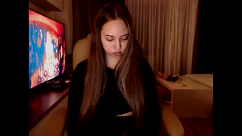 Snapshot of kimlee4 chatting on January 7, 4:27 pm Kim Lee online show from January 7, 4:27 pm