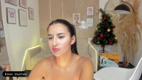 Snapshot of kimm_khalifa chatting on December 29, 12:41 am Kim online show from December 29, 12:41 am