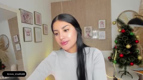 Snapshot of kimm_khalifa chatting on December 31, 12:57 pm Kim online show from December 31, 12:57 pm