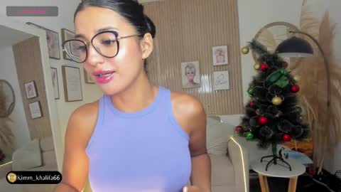 Snapshot of kimm_khalifa chatting on January 9, 3:36 am Kim online show from January 9, 3:36 am