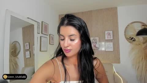 Snapshot of kimm_khalifa chatting on January 21, 3:48 am Kim online show from January 21, 3:48 am
