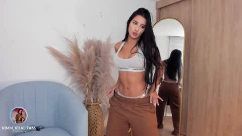 Snapshot of kimm_khalifa chatting on October 8, 11:35 pm Kim online show from October 8, 11:35 pm